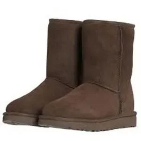 Ugg Classic Short Boot 5825 in Chocolate Brown Women's Size 7 - Picture 1 of 12